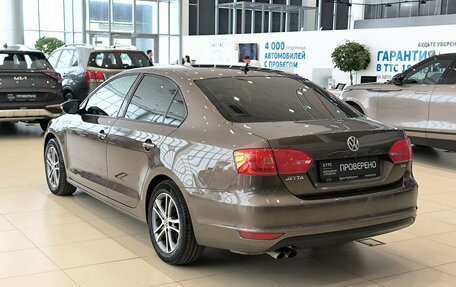 Volkswagen Jetta VI, 2013 год, 890 000 рублей, 8 фотография