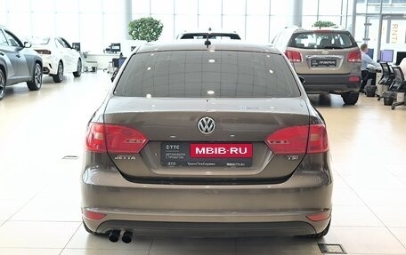 Volkswagen Jetta VI, 2013 год, 890 000 рублей, 7 фотография
