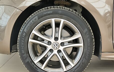 Volkswagen Jetta VI, 2013 год, 890 000 рублей, 22 фотография