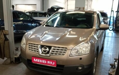 Nissan Qashqai, 2009 год, 840 000 рублей, 1 фотография