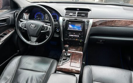 Toyota Camry, 2015 год, 1 690 000 рублей, 13 фотография