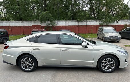 Hyundai Sonata VIII, 2020 год, 2 250 000 рублей, 2 фотография