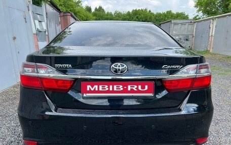 Toyota Camry, 2015 год, 1 690 000 рублей, 8 фотография
