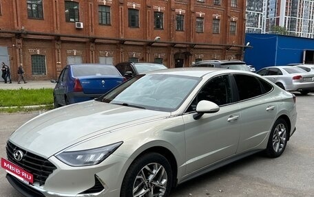 Hyundai Sonata VIII, 2020 год, 2 250 000 рублей, 5 фотография