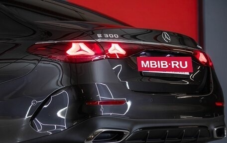 Mercedes-Benz E-Класс, 2024 год, 8 390 000 рублей, 15 фотография