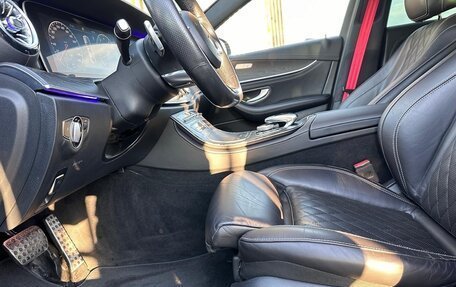 Mercedes-Benz E-Класс, 2018 год, 2 740 000 рублей, 14 фотография