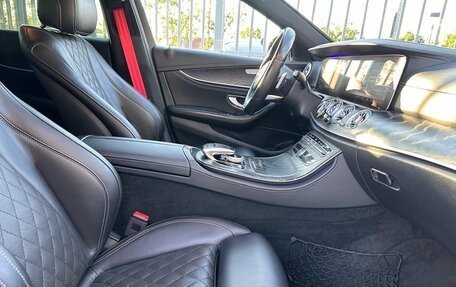 Mercedes-Benz E-Класс, 2018 год, 2 740 000 рублей, 23 фотография