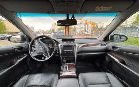 Toyota Camry, 2016 год, 1 680 000 рублей, 5 фотография