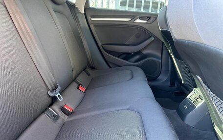 Audi A3, 2019 год, 2 170 000 рублей, 11 фотография