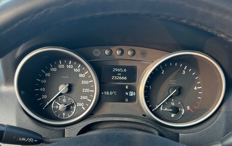 Mercedes-Benz M-Класс, 2010 год, 1 700 000 рублей, 7 фотография