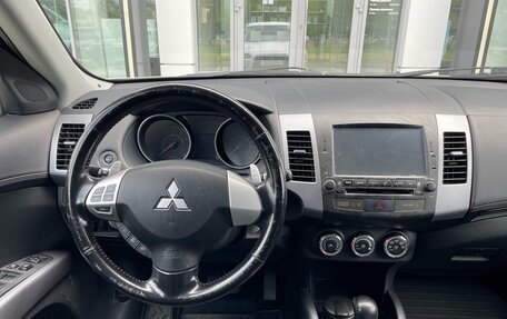 Mitsubishi Outlander III рестайлинг 3, 2011 год, 1 270 000 рублей, 21 фотография