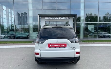 Mitsubishi Outlander III рестайлинг 3, 2011 год, 1 270 000 рублей, 7 фотография