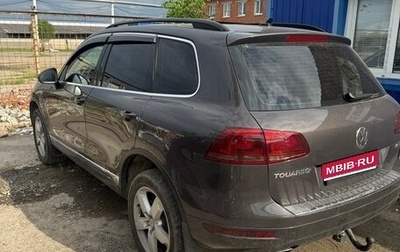 Volkswagen Touareg III, 2011 год, 1 950 000 рублей, 1 фотография