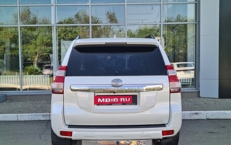 Toyota Land Cruiser Prado 150 рестайлинг 2, 2017 год, 4 050 000 рублей, 4 фотография