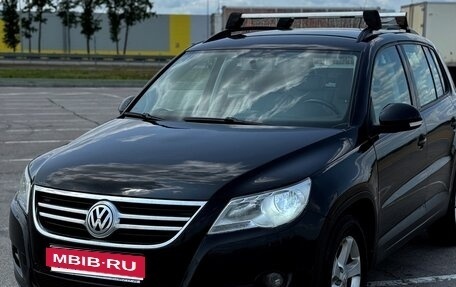 Volkswagen Tiguan I, 2010 год, 810 000 рублей, 2 фотография