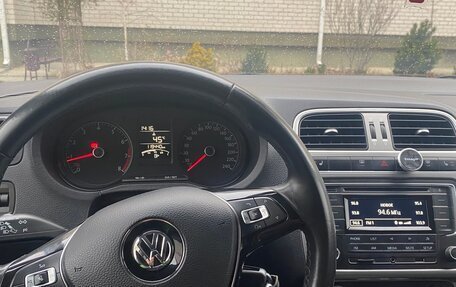 Volkswagen Polo VI (EU Market), 2018 год, 1 270 000 рублей, 3 фотография