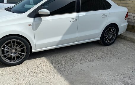Volkswagen Polo VI (EU Market), 2018 год, 1 270 000 рублей, 32 фотография