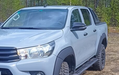 Toyota Hilux VIII, 2018 год, 3 600 000 рублей, 9 фотография