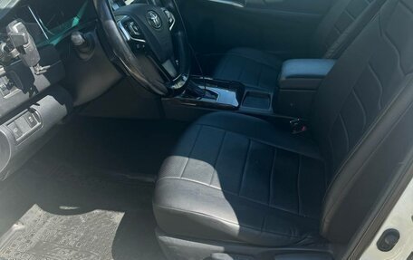 Toyota Camry, 2017 год, 2 200 000 рублей, 8 фотография