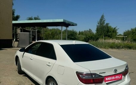 Toyota Camry, 2017 год, 2 200 000 рублей, 6 фотография