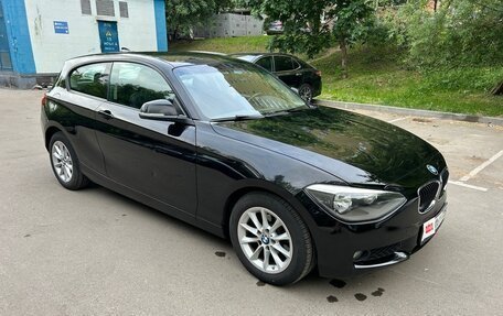 BMW 1 серия, 2013 год, 1 200 000 рублей, 8 фотография
