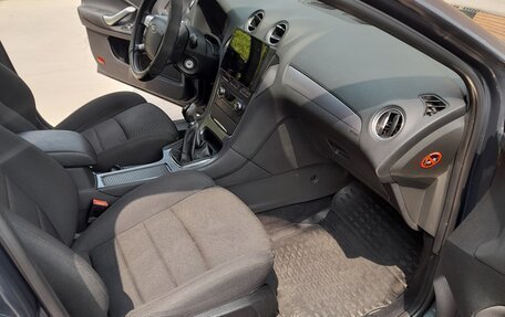 Ford Mondeo IV, 2011 год, 700 000 рублей, 3 фотография