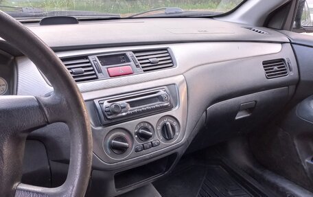 Mitsubishi Lancer IX, 2005 год, 300 000 рублей, 9 фотография