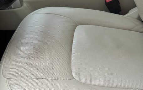 Land Rover Range Rover IV рестайлинг, 2019 год, 12 000 000 рублей, 17 фотография