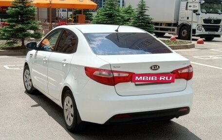 KIA Rio III рестайлинг, 2014 год, 810 000 рублей, 3 фотография
