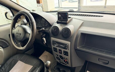 Renault Logan I, 2005 год, 189 000 рублей, 13 фотография