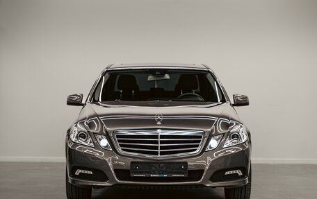 Mercedes-Benz E-Класс, 2009 год, 1 295 000 рублей, 2 фотография