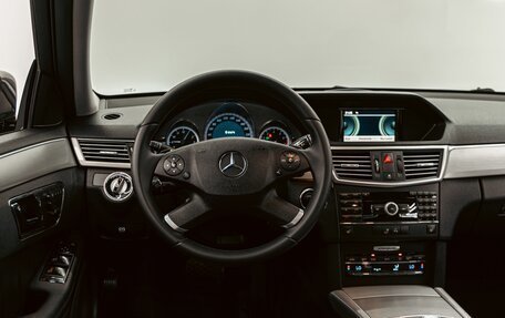 Mercedes-Benz E-Класс, 2009 год, 1 295 000 рублей, 23 фотография