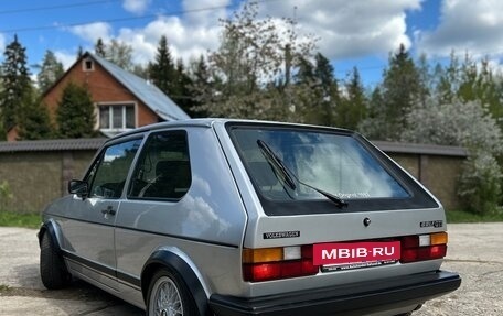 Volkswagen Golf VI, 1982 год, 850 000 рублей, 3 фотография