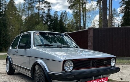 Volkswagen Golf VI, 1982 год, 850 000 рублей, 6 фотография