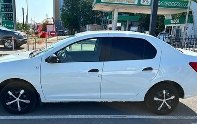 Renault Logan II, 2017 год, 740 000 рублей, 1 фотография