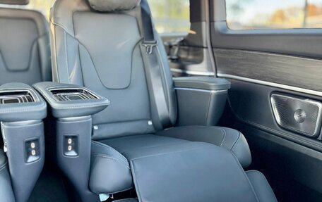 Mercedes-Benz V-Класс, 2025 год, 14 350 000 рублей, 21 фотография