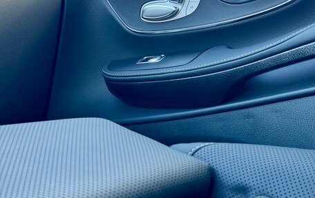 Mercedes-Benz V-Класс, 2025 год, 14 350 000 рублей, 30 фотография