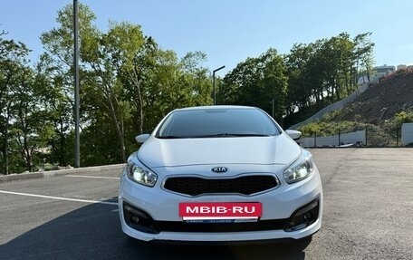 KIA cee'd III, 2016 год, 1 300 000 рублей, 2 фотография