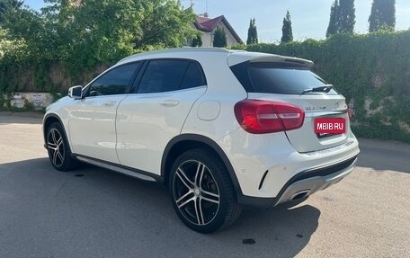 Mercedes-Benz GLA, 2016 год, 2 300 000 рублей, 3 фотография