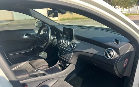 Mercedes-Benz GLA, 2016 год, 2 300 000 рублей, 9 фотография