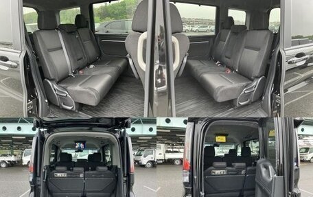 Honda Stepwgn IV, 2021 год, 1 850 000 рублей, 7 фотография