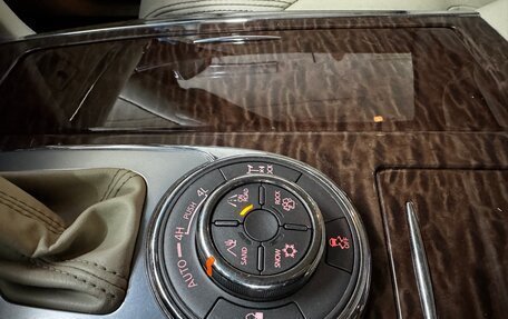 Nissan Patrol, 2012 год, 2 700 000 рублей, 12 фотография