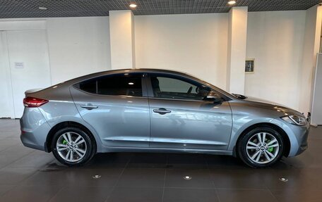 Hyundai Elantra VI рестайлинг, 2016 год, 1 340 000 рублей, 2 фотография