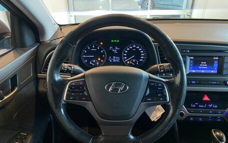 Hyundai Elantra VI рестайлинг, 2016 год, 1 340 000 рублей, 10 фотография