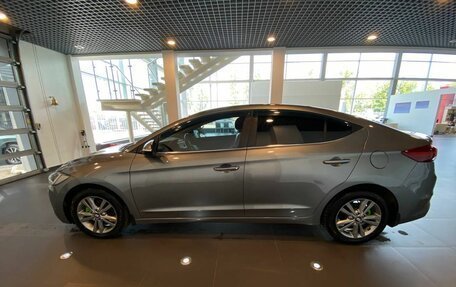 Hyundai Elantra VI рестайлинг, 2016 год, 1 340 000 рублей, 6 фотография