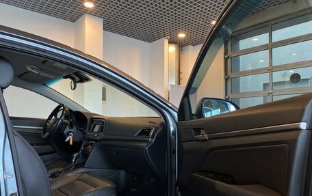 Hyundai Elantra VI рестайлинг, 2016 год, 1 340 000 рублей, 27 фотография