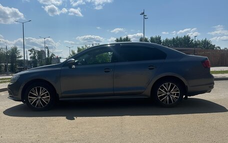 Volkswagen Jetta VI, 2016 год, 1 200 000 рублей, 2 фотография