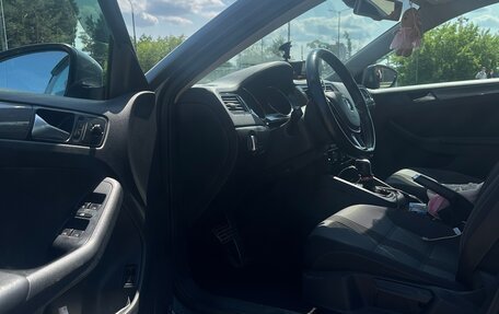 Volkswagen Jetta VI, 2016 год, 1 200 000 рублей, 9 фотография