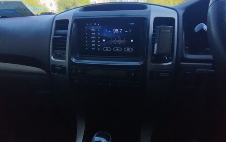 Toyota Land Cruiser Prado 120 рестайлинг, 2002 год, 1 650 000 рублей, 7 фотография