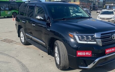 Toyota Land Cruiser 200, 2015 год, 4 200 000 рублей, 7 фотография